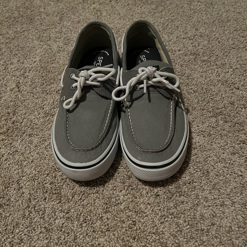 boat shoes